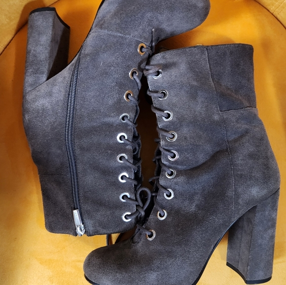 Vince Camuto Booties - Picture 4 of 5